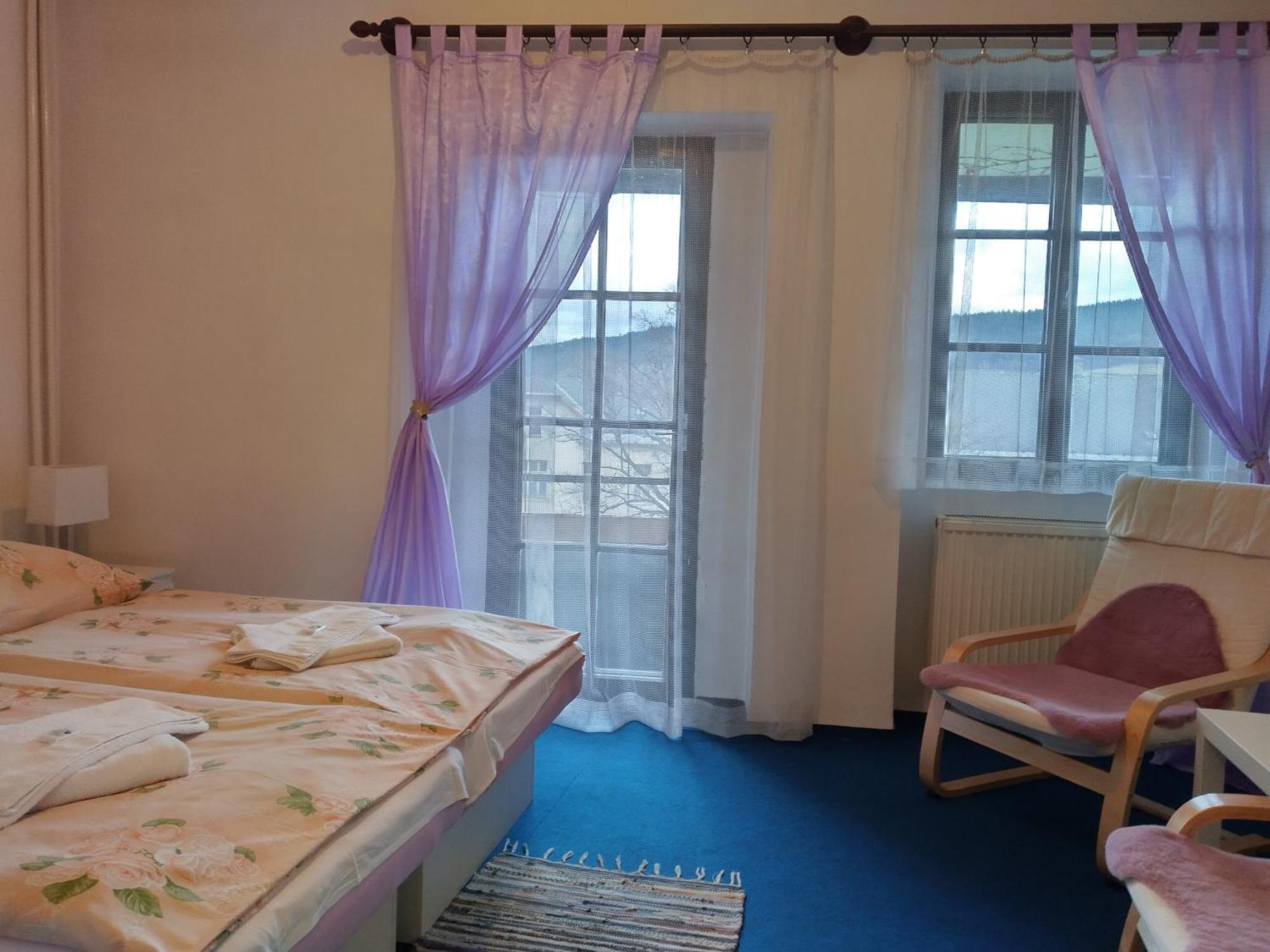 Hotel Parkan Prachatice Extérieur photo