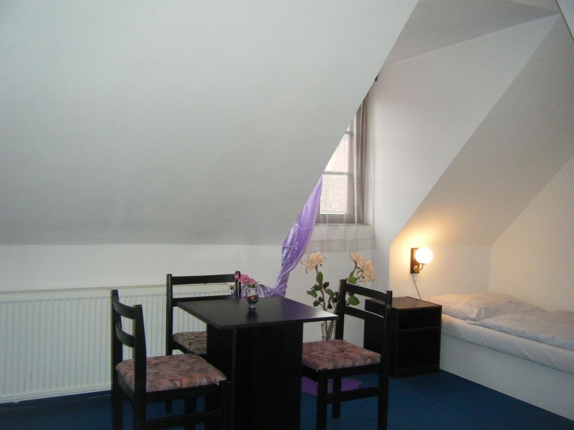 Hotel Parkan Prachatice Chambre photo